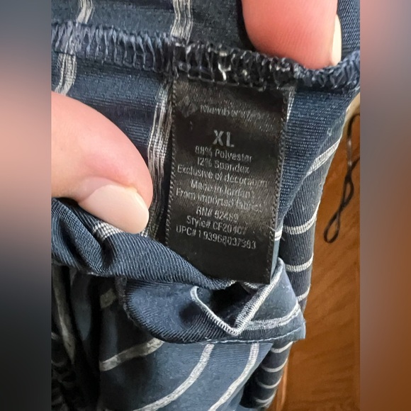 Men's Short Sleeve Moisture Resistant Navy/White Striped Activewear Golf Polo XL - Picture 4 of 6